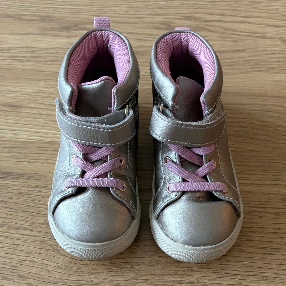 See Kai Run Silver and Pink Kids Sneakers